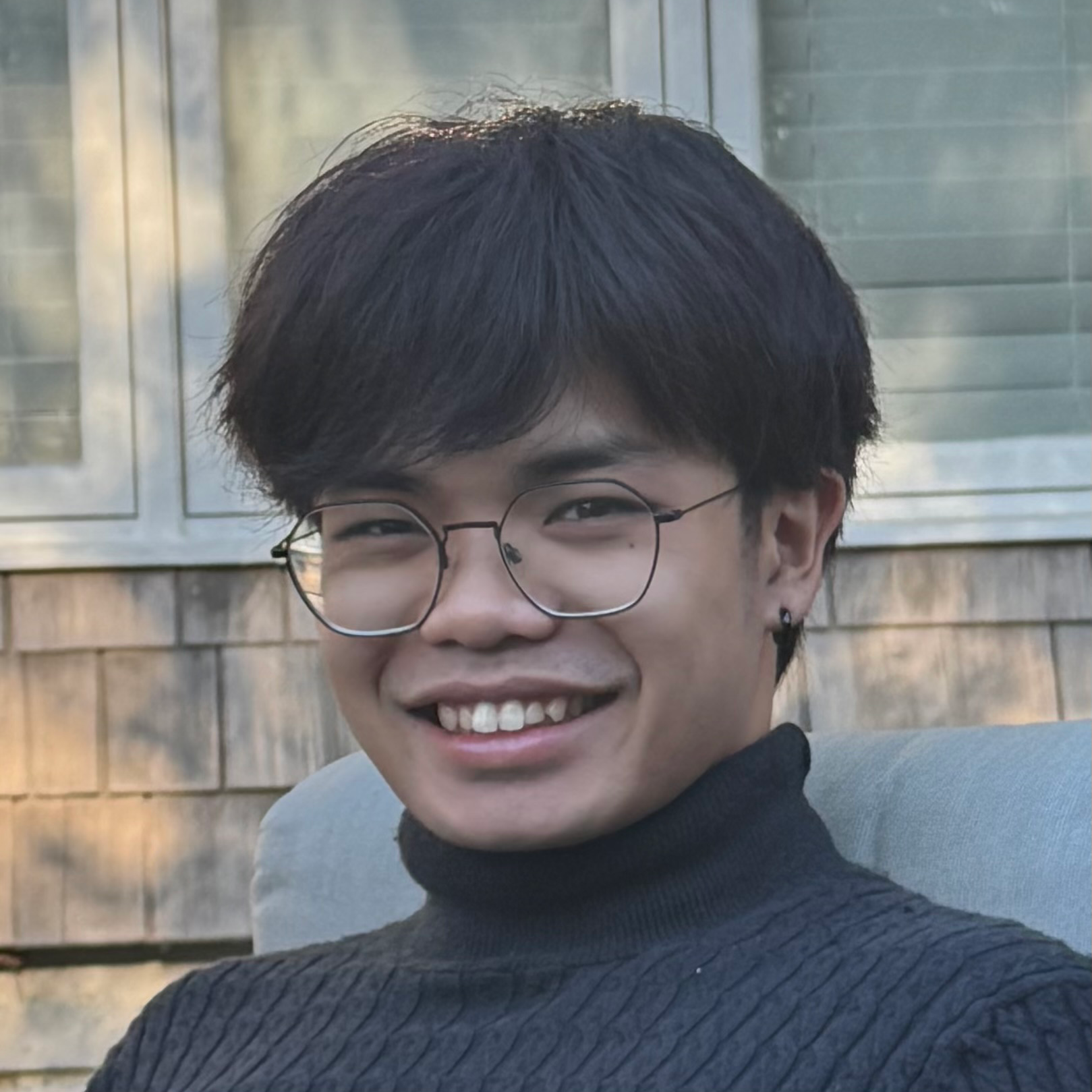 jason headshot smiling